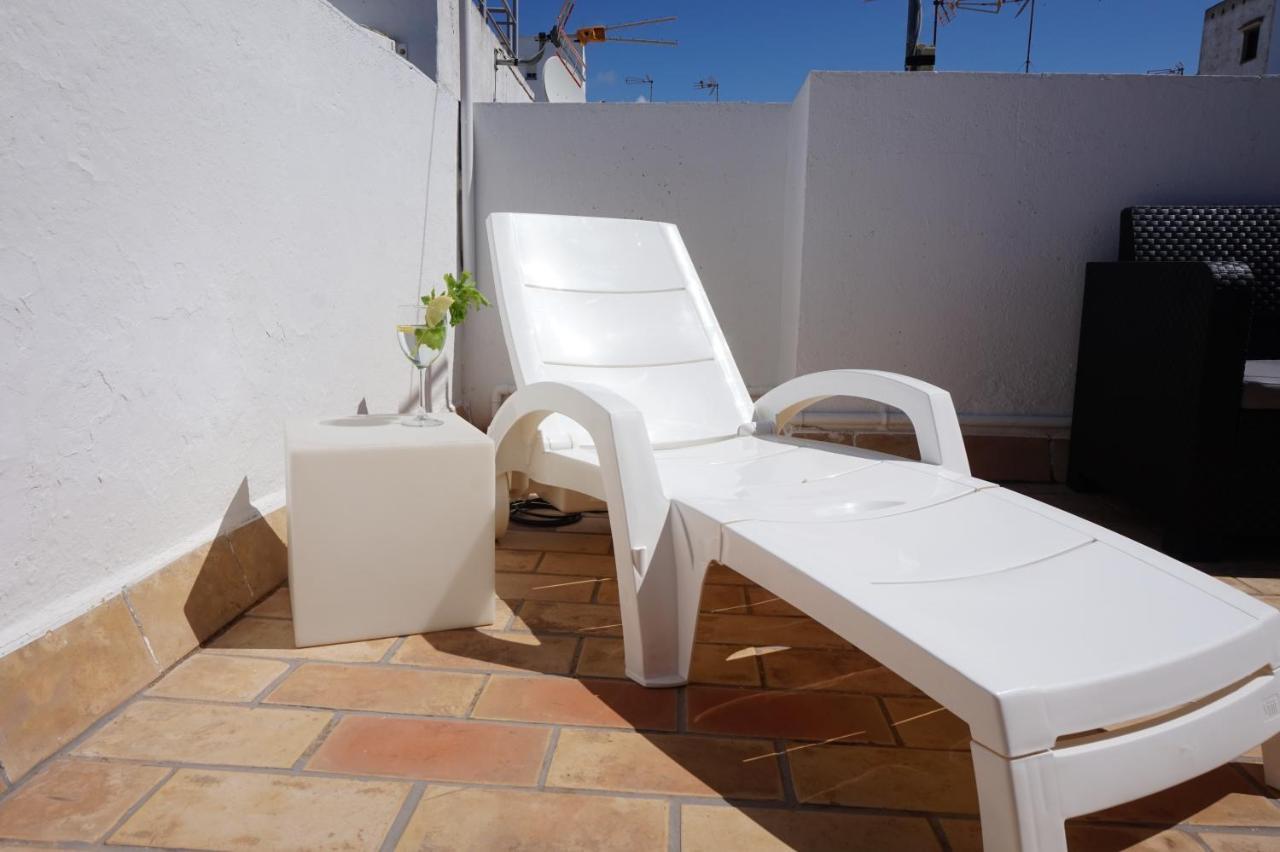 Impluvium Conil-Terraza Privada-Parking- Mayores De 25 Anos Conil De La Frontera Exteriör bild